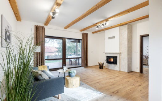 PRODÁNO – Krásný rodinný dům 4+kk se zahradou, 135 m2, Všestary