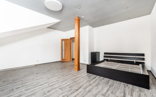 PRONAJMUTO – Pronájem krásného bytu 3+1, 115 m², Miličín