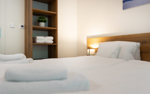 NA PRODEJ – Prémiový horský apartmán (ateliér) 2+1 v resortu s wellness, Vrchlabí