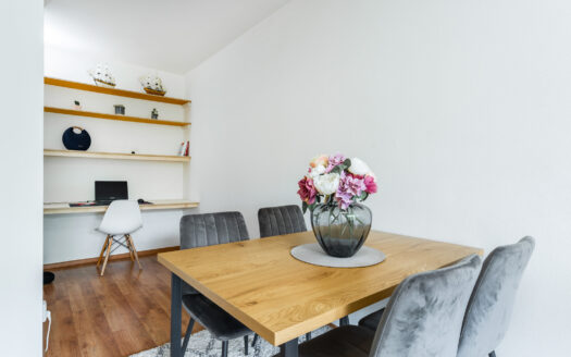 PRODÁNO – Krásný byt 2+1 s lodžií a sklepem