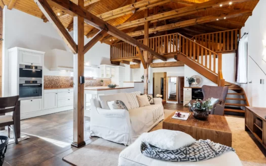 PRODÁNO – Rodinný dům 290 m2, pozemek 1 642 m2, Vlašim – Bolina