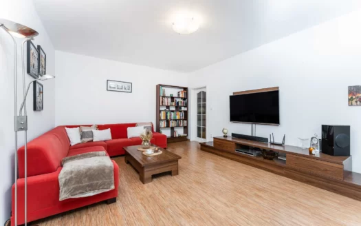 PRODÁNO – Byt 2+1, 84 m2, Dobřejovice