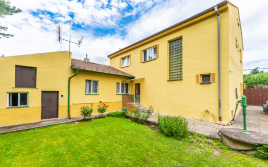 PRODÁNO – Vícegenerační dům s velkou zahradou, Hostivice – Praha