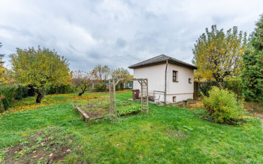 PRODÁNO – Chata s vlastním pozemkem, Praha