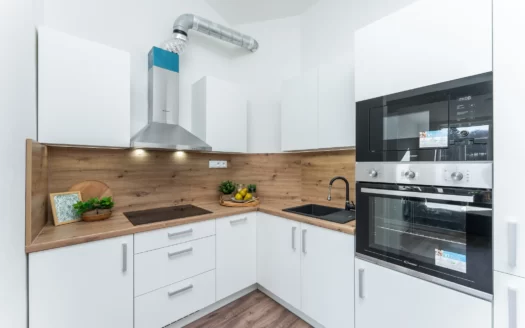 PRODÁNO – Moderní byt 2+kk v centru Vlašimi – novostavba ve starém kabátě